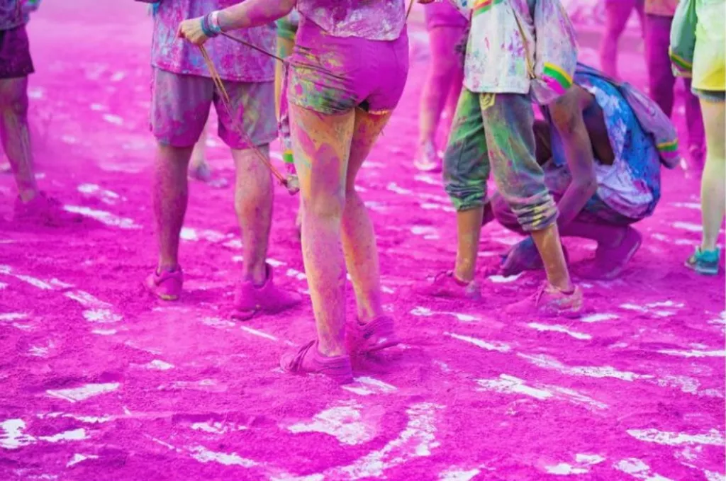 kids playing in chalk paint